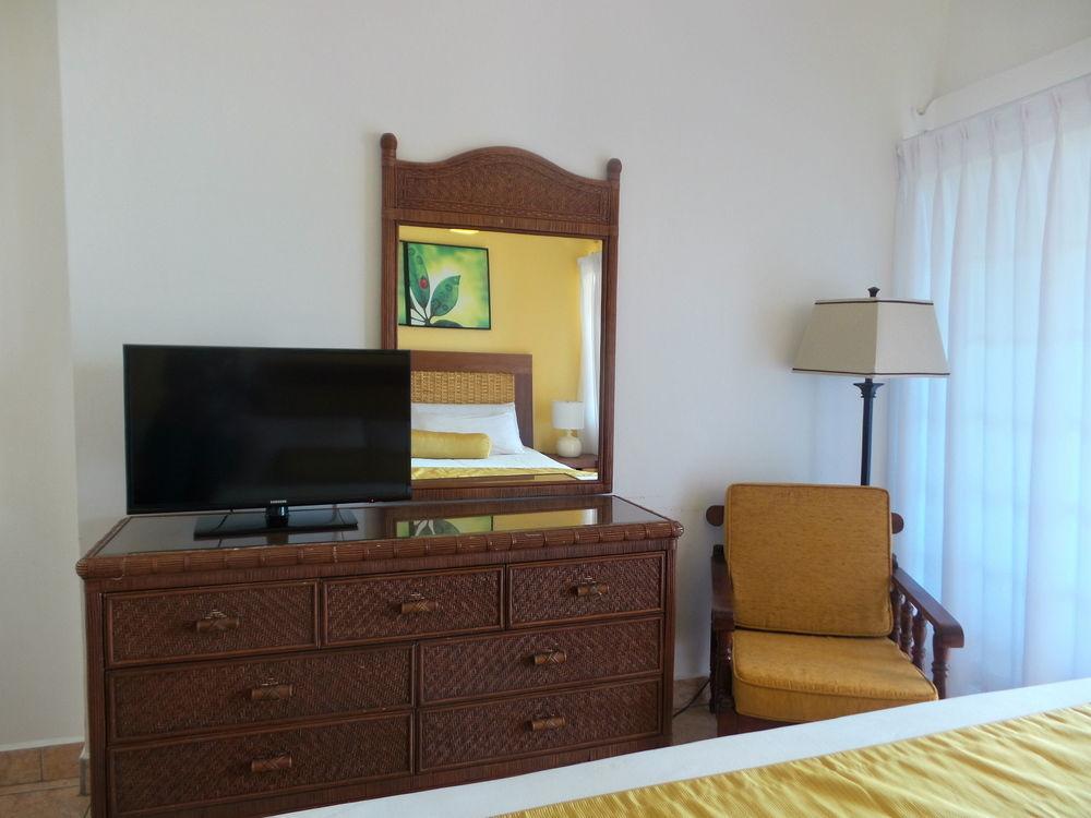 Flamboyant Hotel & Villas St. George's Dış mekan fotoğraf