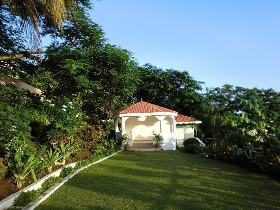 Flamboyant Hotel & Villas St. George's Dış mekan fotoğraf